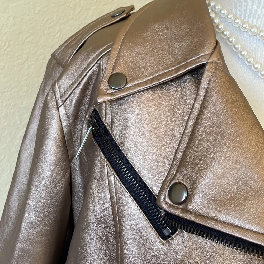 Jacket - Picture 2 of 7